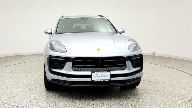 2025 Porsche Macan AWD w/ 21'' RS Spyder Wheels, Surround View & Two-Tone Leather - 23041127 - 1