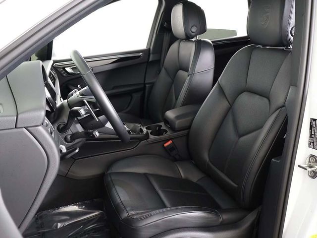 2025 Porsche Macan Base - 22941294 - 32