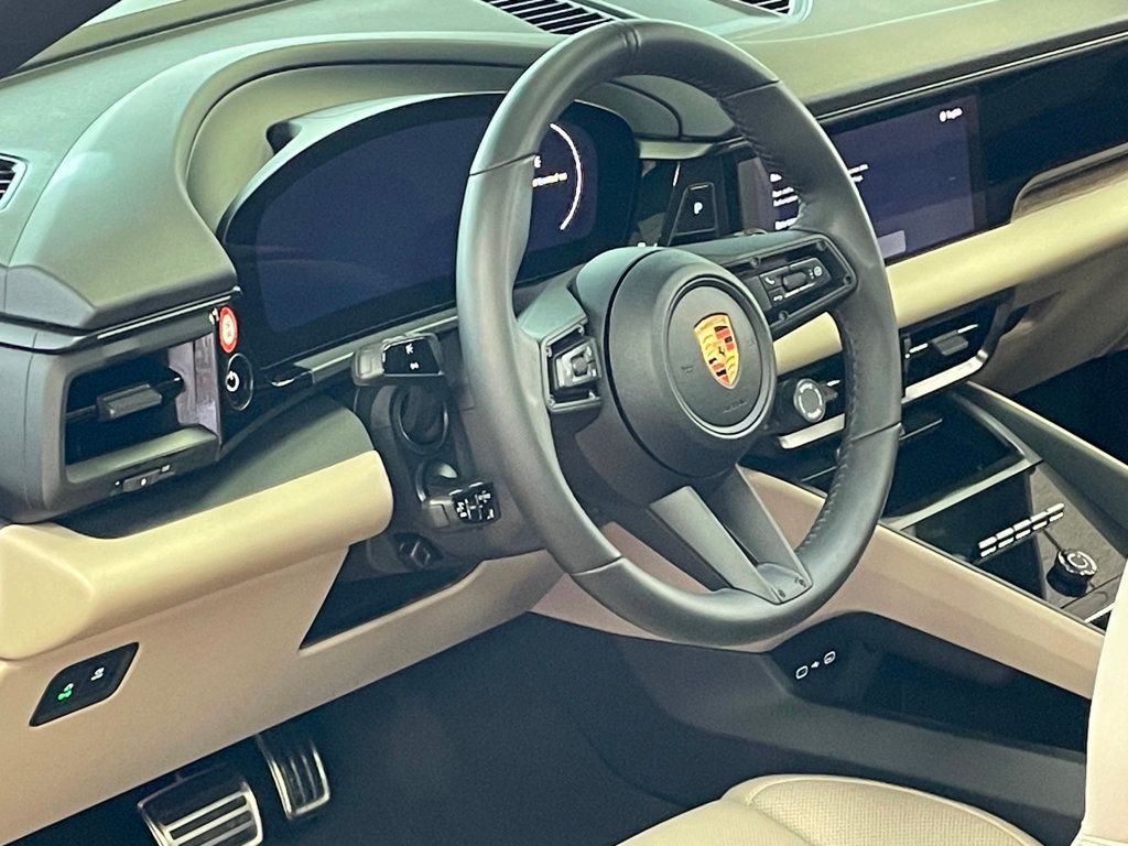 2025 Porsche Macan Electric 4 AWD - 22964915 - 13
