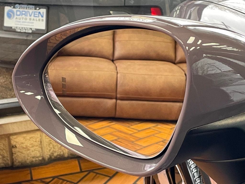 2025 Porsche Macan Electric 4 AWD - 22964915 - 18