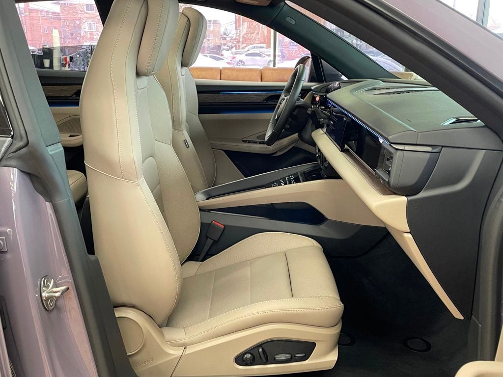 2025 Porsche Macan Electric 4 AWD - 22964915 - 25