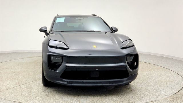 2025 Porsche Macan Electric 4 AWD with Comfort Seats, Surround View & InnoDrive - 22978515 - 1
