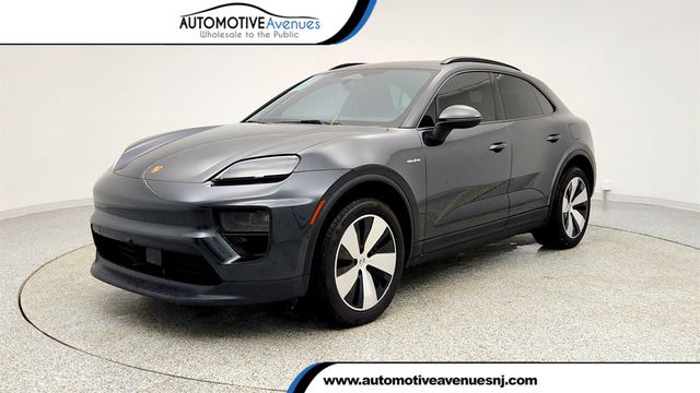 2025 Porsche Macan Electric 4 AWD with Comfort Seats, Surround View & InnoDrive - 22978515 - 0