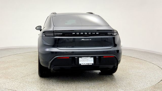 2025 Porsche Macan Electric 4 AWD with Comfort Seats, Surround View & InnoDrive - 22978515 - 5