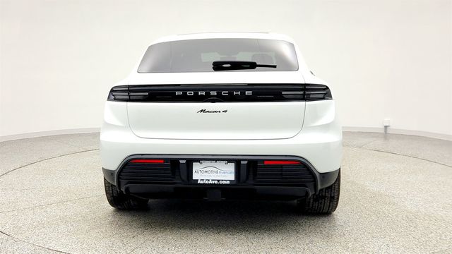 2025 Porsche Macan Electric 4 AWD w/ Premium Package & 21'' Wheels (351-mile range) - 22983242 - 5