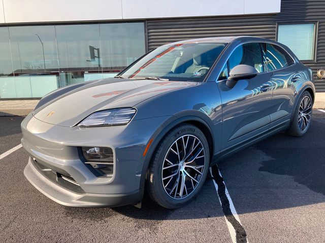 2025 Porsche Macan Electric 4S AWD - 22753139 - 5