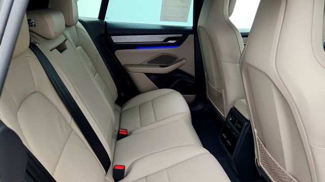 2025 Porsche Macan Electric 4S AWD w/ Premium Pkg & Sport Chrono Pkg - 23046031 - 22
