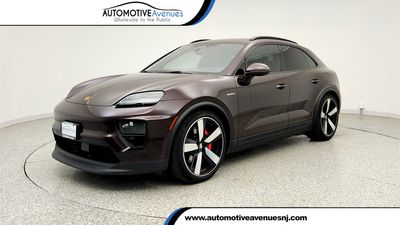 2025 Porsche Macan