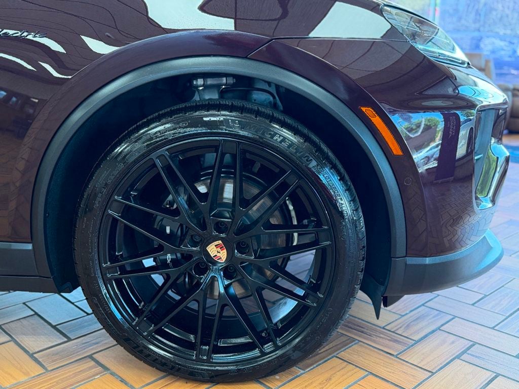 2025 Porsche Macan Electric RWD - 23049841 - 11