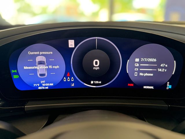 2025 Porsche Macan Electric RWD - 23049841 - 25