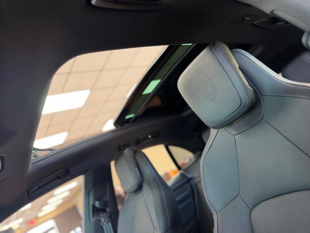 2025 Porsche Macan Electric RWD - 23049841 - 31