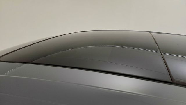 2025 Porsche Macan Electric RWD w/ Premium Pkg, Passenger Display & Surround View - 23033796 - 9