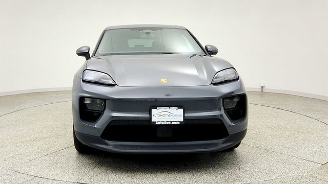 2025 Porsche Macan Electric RWD w/ Premium Pkg, Passenger Display & Surround View - 23033796 - 1