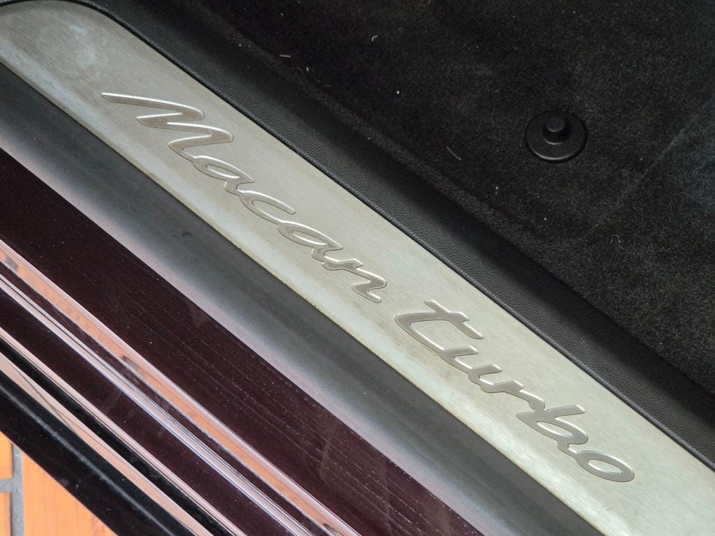 2025 Porsche Macan Electric Turbo AWD - 23058450 - 15