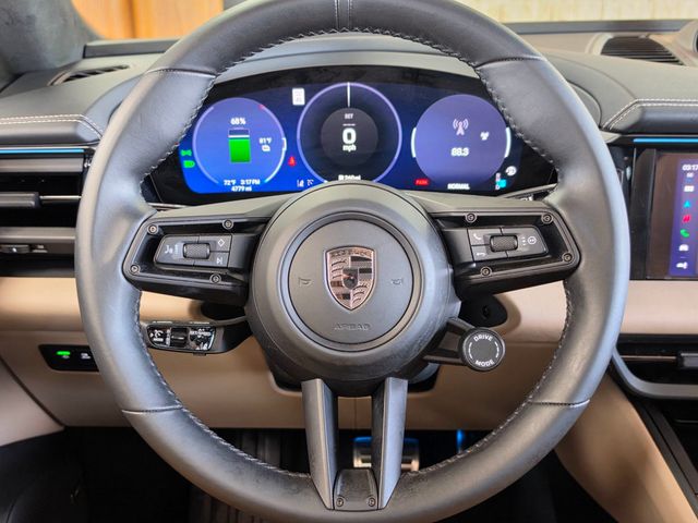 2025 Porsche Macan Electric Turbo AWD - 23058450 - 31