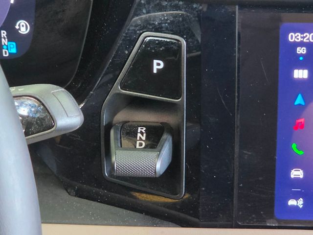 2025 Porsche Macan Electric Turbo AWD - 23058450 - 37
