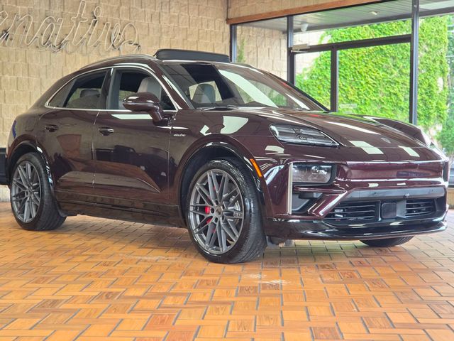 2025 Porsche Macan Electric Turbo AWD - 23058450 - 8