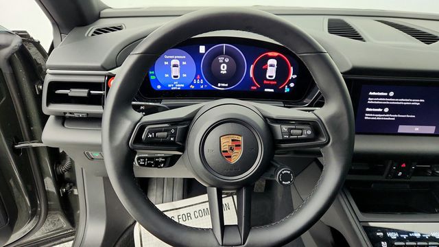 2025 Porsche Macan Electric with Premium Package, 21'' Wheels & Passenger Display - 22956586 - 13