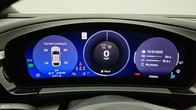 2025 Porsche Macan Electric with Premium Package, 21'' Wheels & Passenger Display - 22956586 - 14