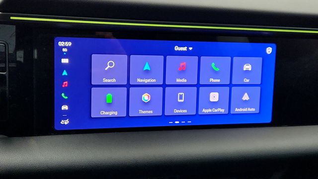 2025 Porsche Macan Electric with Premium Package, 21'' Wheels & Passenger Display - 22956586 - 16