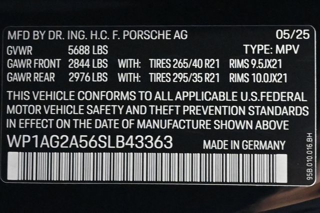 2025 Porsche Macan S - 23004389 - 28