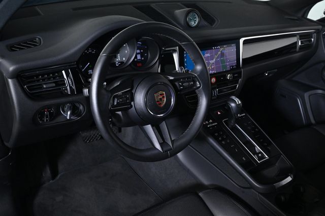 2025 Porsche Macan S - 23004389 - 3
