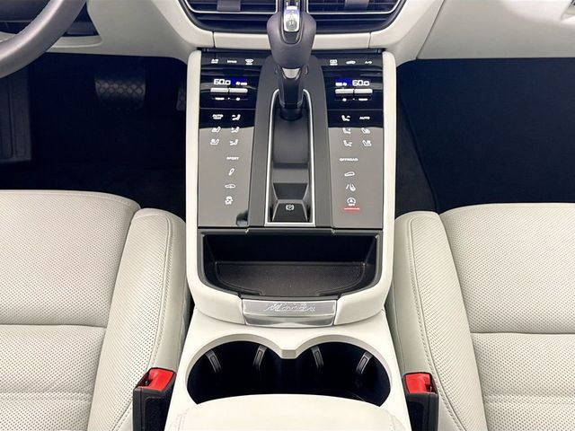2025 Porsche Macan S - 23008251 - 11