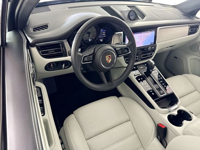 2025 Porsche Macan S - 23008251 - 25