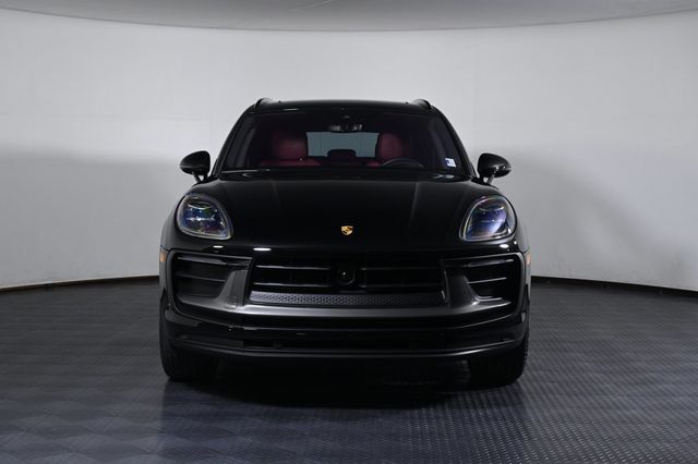 2025 Porsche Macan T - 22996341 - 9
