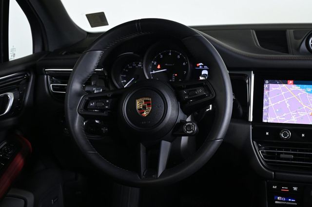 2025 Porsche Macan T - 22996341 - 11