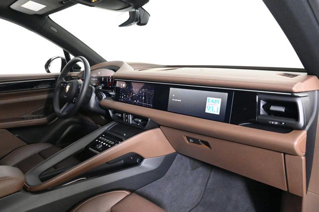 2025 Porsche Macan Electric 4 - 22968626 - 16