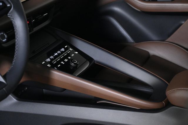 2025 Porsche Macan Electric 4 - 22968626 - 22