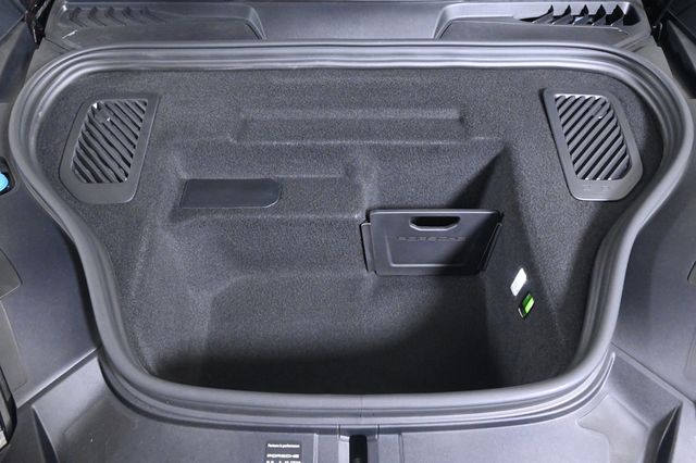 2025 Porsche Macan Electric 4 - 22968626 - 24