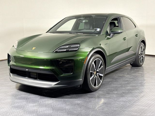 2025 Porsche Macan Electric 4 - 23040180 - 0