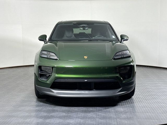 2025 Porsche Macan Electric 4 - 23040180 - 9