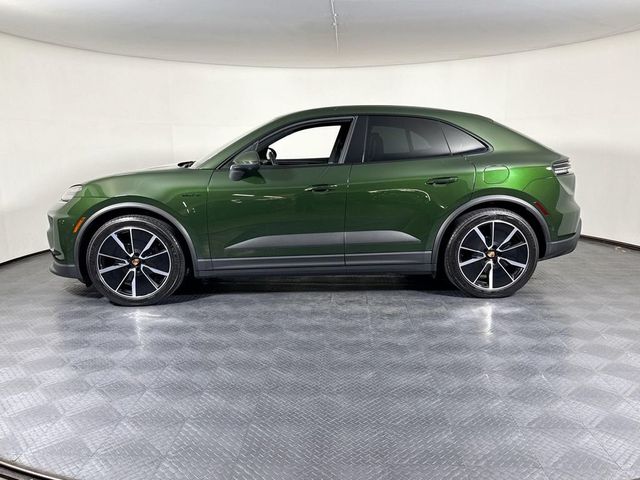 2025 Porsche Macan Electric 4 - 23040180 - 1