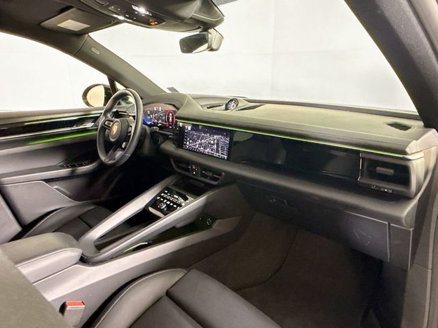 2025 Porsche Macan Electric 4 - 23040180 - 19