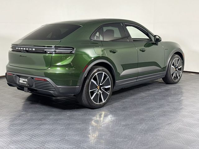 2025 Porsche Macan Electric 4 - 23040180 - 6