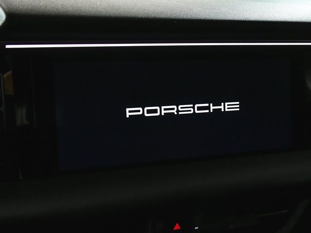 2025 Porsche Macan Electric 4 - 22922996 - 18