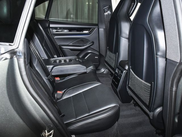 2025 Porsche Macan Electric 4 - 22922996 - 51