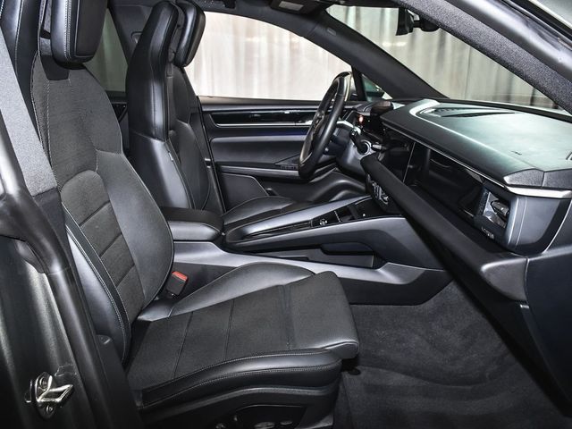 2025 Porsche Macan Electric 4 - 22922996 - 54