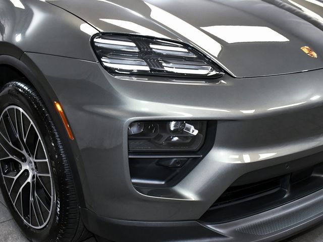 2025 Porsche Macan Electric 4 - 22922996 - 70