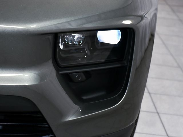 2025 Porsche Macan Electric 4 - 22922996 - 72