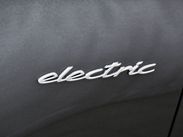 2025 Porsche Macan Electric 4 - 22922996 - 89
