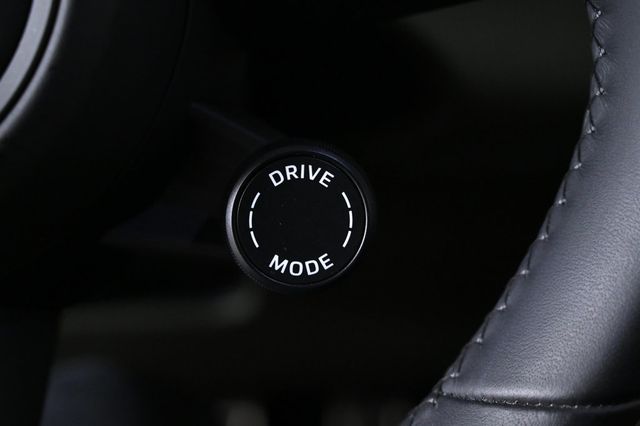 2025 Porsche Macan Electric 4S - 22923909 - 21