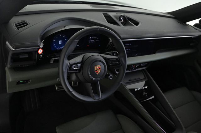 2025 Porsche Macan Electric 4S - 22923909 - 3