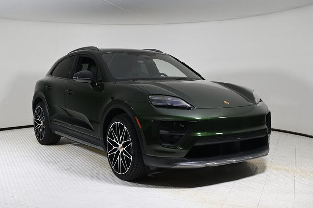 2025 Porsche Macan Electric 4S - 22923909 - 8