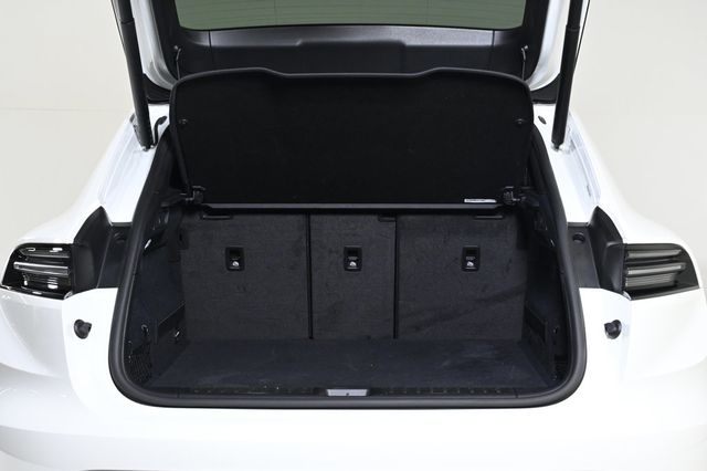 2025 Porsche Macan Electric Electric RWD - 22950443 - 25