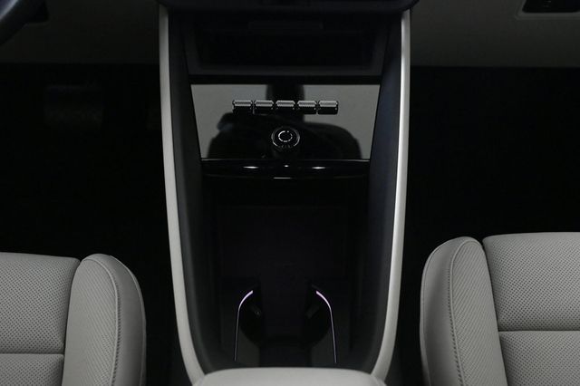 2025 Porsche Macan Electric Electric RWD - 22990816 - 15