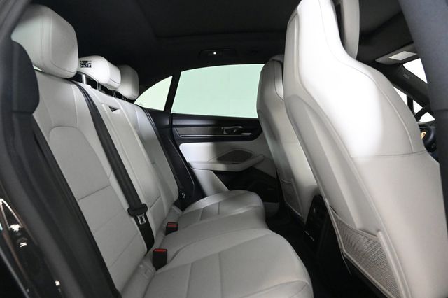 2025 Porsche Macan Electric Electric RWD - 22990816 - 18